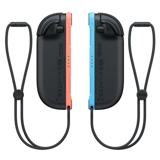 Igralna konzola Nintendo Switch 2 + Mario Kart World - igralni sistem 4K HDR z igralnima ploščkoma Joy-Con 2 in GameChatom 