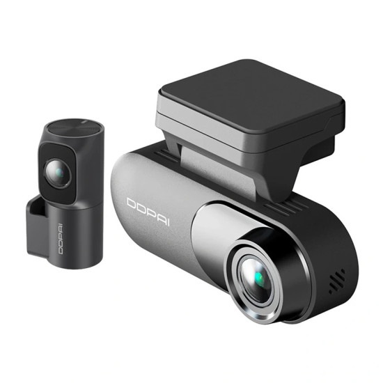 DDPAI N3 Pro 2026 dash cam showing front camera unit with USB-C port and compact design for windscreen mounting