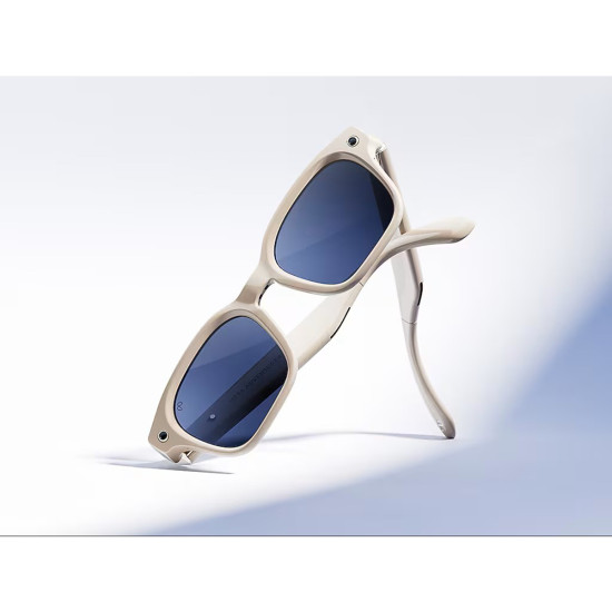Meta Adventurer - Transitions Sapphire Lenses, Linen, Large (52-22-156) smart glasses Meta Adventurer - Transitions Sapphire Lenses, Linen, Large (52-22-156) smart glasses