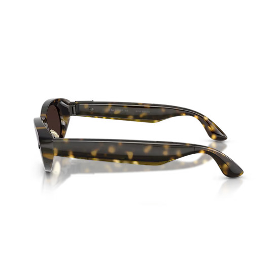 Meta Starfire Kylie Edition – Dark Tortoise XS (48-21) Meta Starfire Kylie Edition smart glasses with chocolate lenses and dark tortoise XS frame, front three-quarter view