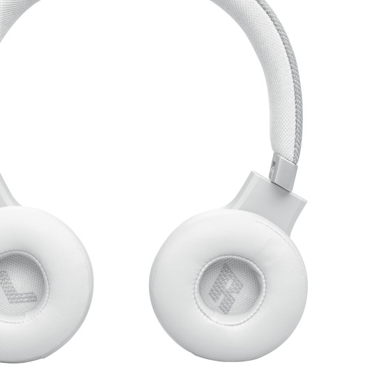 JBL LIVE 670NC White Headphones 