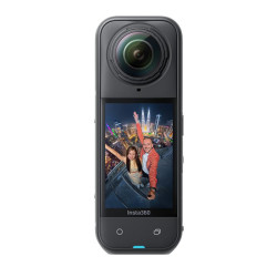 Insta360 X5 Essentials Bundle akcijska kamera